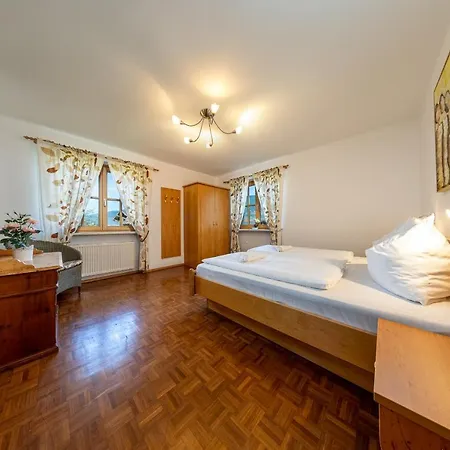 Sonneck Summer Card Included * קפרון