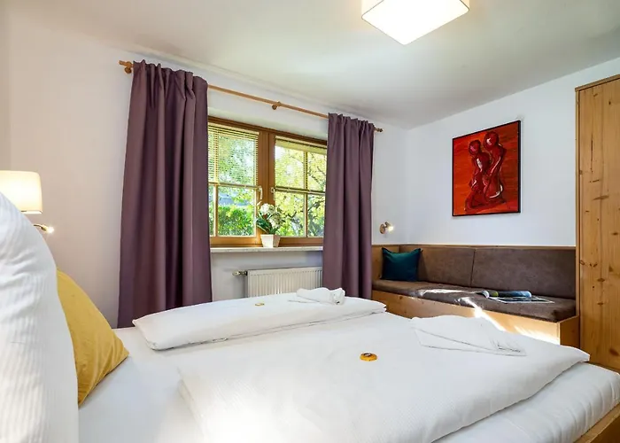 Sonneck Summer Card Included