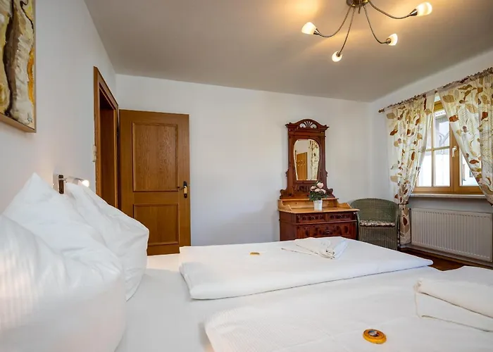 Sonneck Summer Card Included *